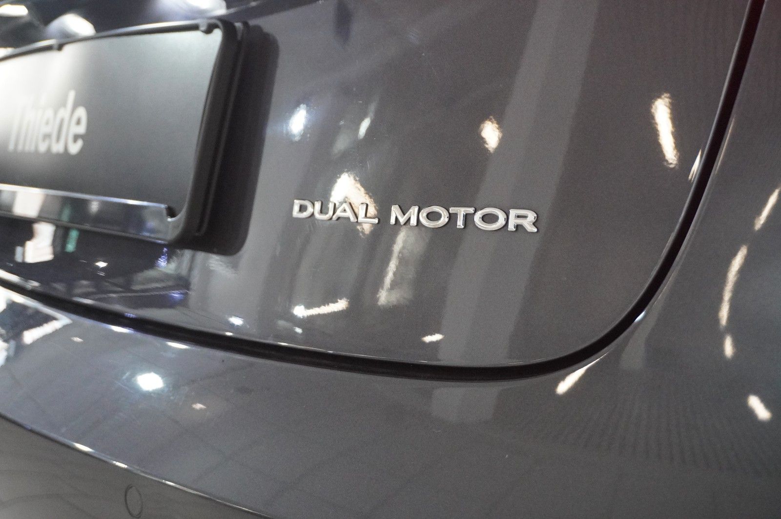 Fahrzeugabbildung Tesla Model 3 LONGRANGE DUAL-MOTOR NAVI/KAMERA/SH/PANO