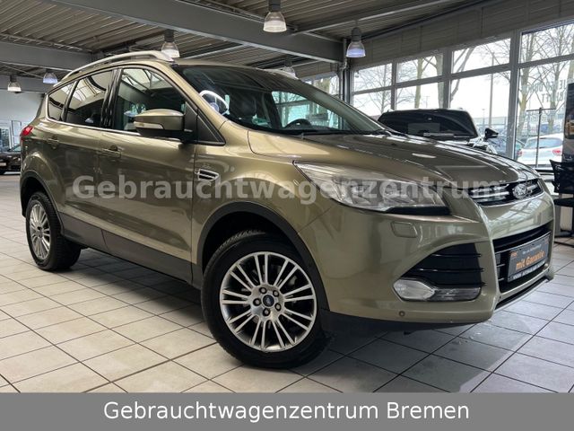 Ford Kuga 2.0TDCi Titanium *Navi*Leder*TÜV NEU*