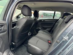 Fahrzeugabbildung Megane Grandt Intens 1.5 BLUE dCi Winter Paket+A