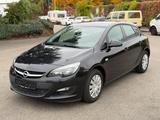 Opel Astra J Selection 1.Hand 1.6 Klima Temp. PDC - Opel Astra Gebrauchtwagen in Stuttgart