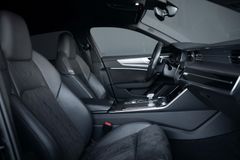 AUDI RS6 Avant 4.0 TFSI*Matrix*B&O*Dynamik*Keramik22"