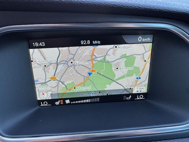 Fahrzeugabbildung Volvo V40 R Design RFK PDC KLIMA LED NAVI SHZ