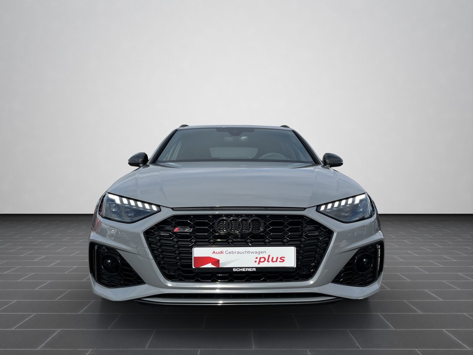 Audi RS4 - Bild 6