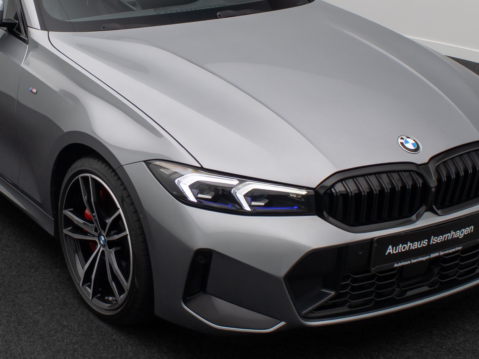 Fahrzeugabbildung BMW 330d xD M Sport DAB 360&deg; Panorama H/K HUD 19Zoll