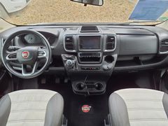 Sunlight T 67 Adventure Edition, Einzelbetten und Hubbett