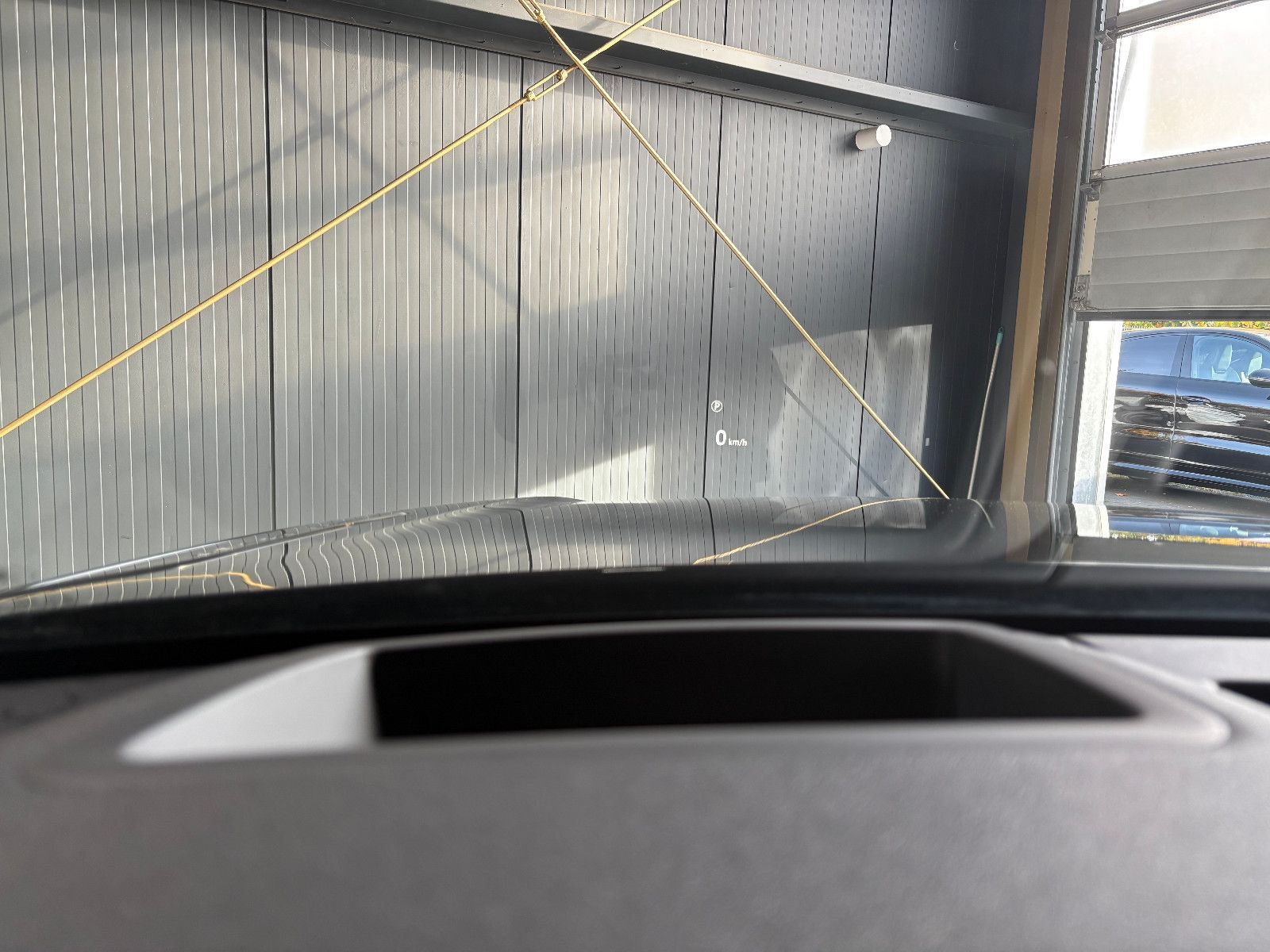 Fahrzeugabbildung Land Rover Range Rover Velar/R-DYNAMIC/PANO/HEAD-UP/ACC