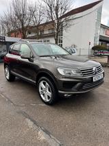 Volkswagen Touareg V6 TDI 4Motion*2.HAND*NAVI*360 Grad*ACC* - Volkswagen Touareg: Luftfederung