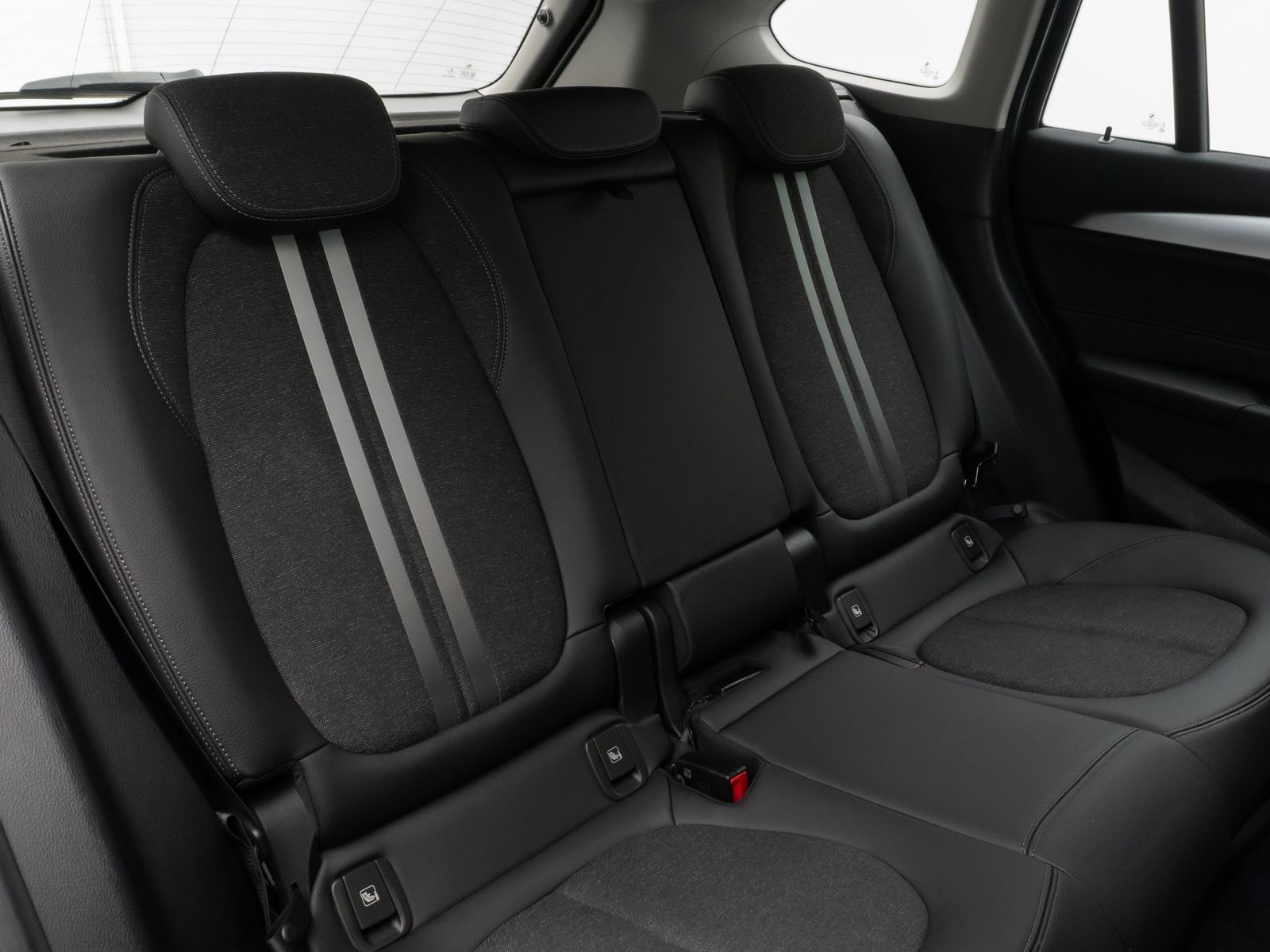 Fahrzeugabbildung BMW X1 xD25e Kamera DAB Komfort Sportsitz Parkassist