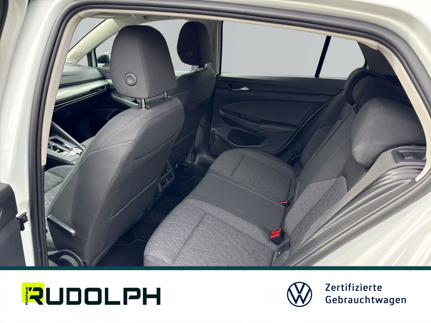 Volkswagen Golf VIII Move 1.0 eTSI DSG LED SHZ ACC Navi Fer foto 10
