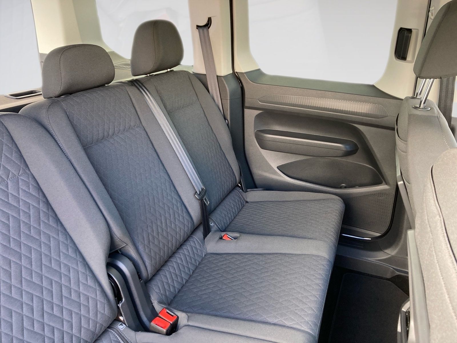 Volkswagen Caddy - Bild 10