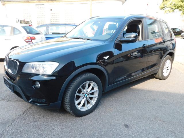 BMW X3 xDrive20dA/Panorama/Navi/PDC/TUV.NEU!!!!