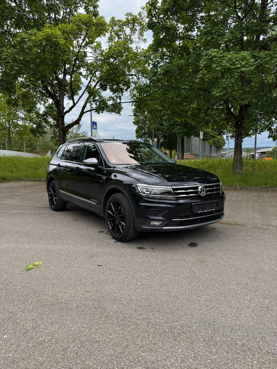 Volkswagen Tiguan Allspace Highline 4M PANO/HUD/ACC
