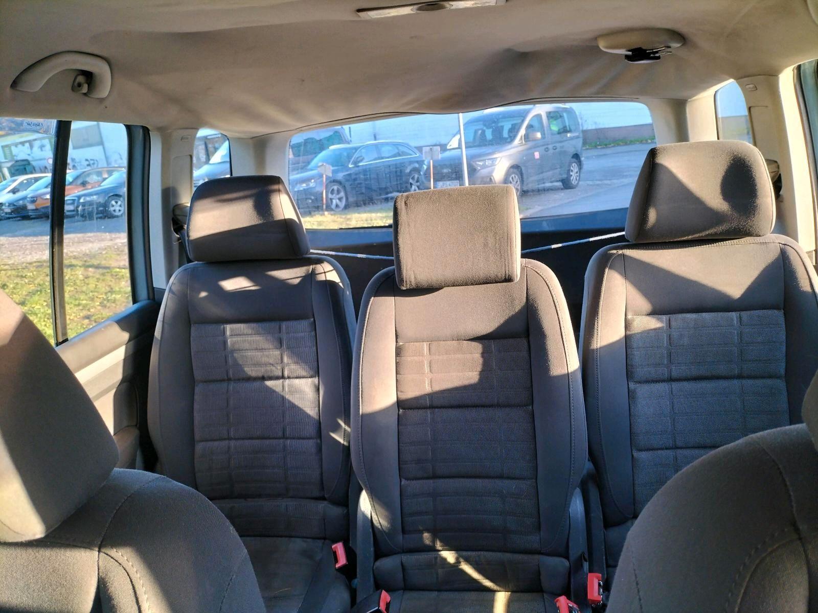 Volkswagen Touran 2006 — photo 8