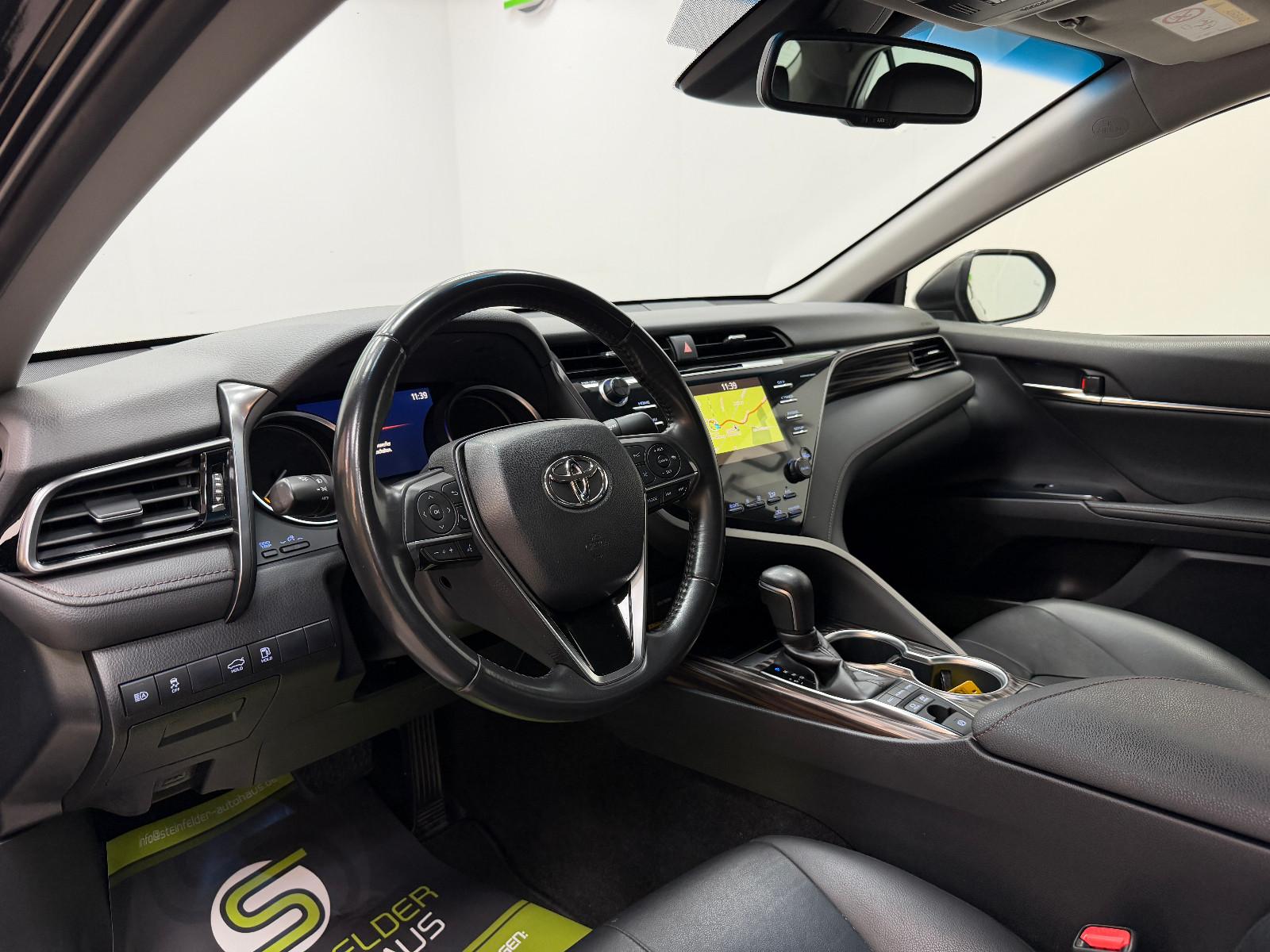 Toyota Camry Hybrid Executive/Navi/R-Kamera/Spurhalte/