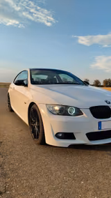 BMW E92 325i Coupé M-Paket - BMW 325: 325i M