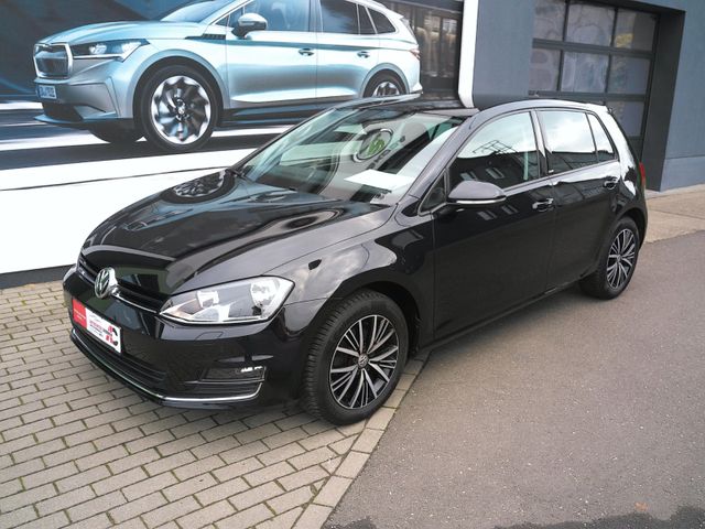 Volkswagen Golf VII Lim. Allstar BMT 1.2 TSI Navi