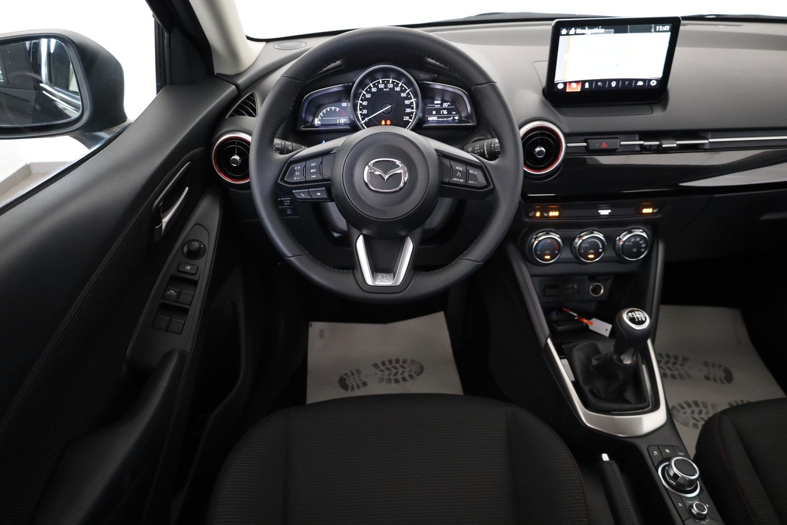 Fahrzeugabbildung Mazda 2 Lim. Homura Navi,Kamera,SH,PDC,Apple CarPlay