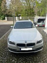 BMW 530d xDrive Touring A Luxury Line  - BMW 530 Gebrauchtwagen in München
