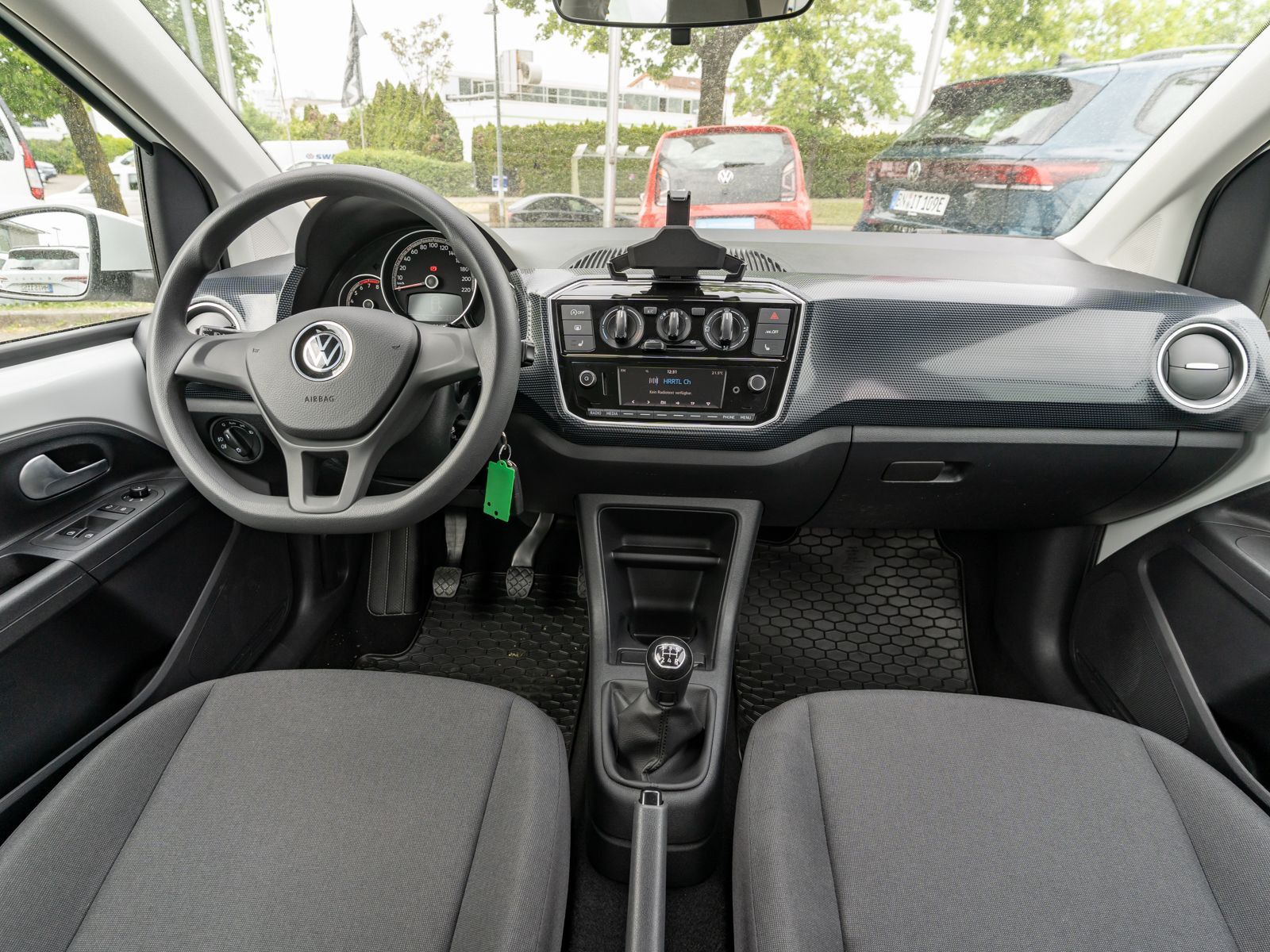 Volkswagen up! - Bild 7