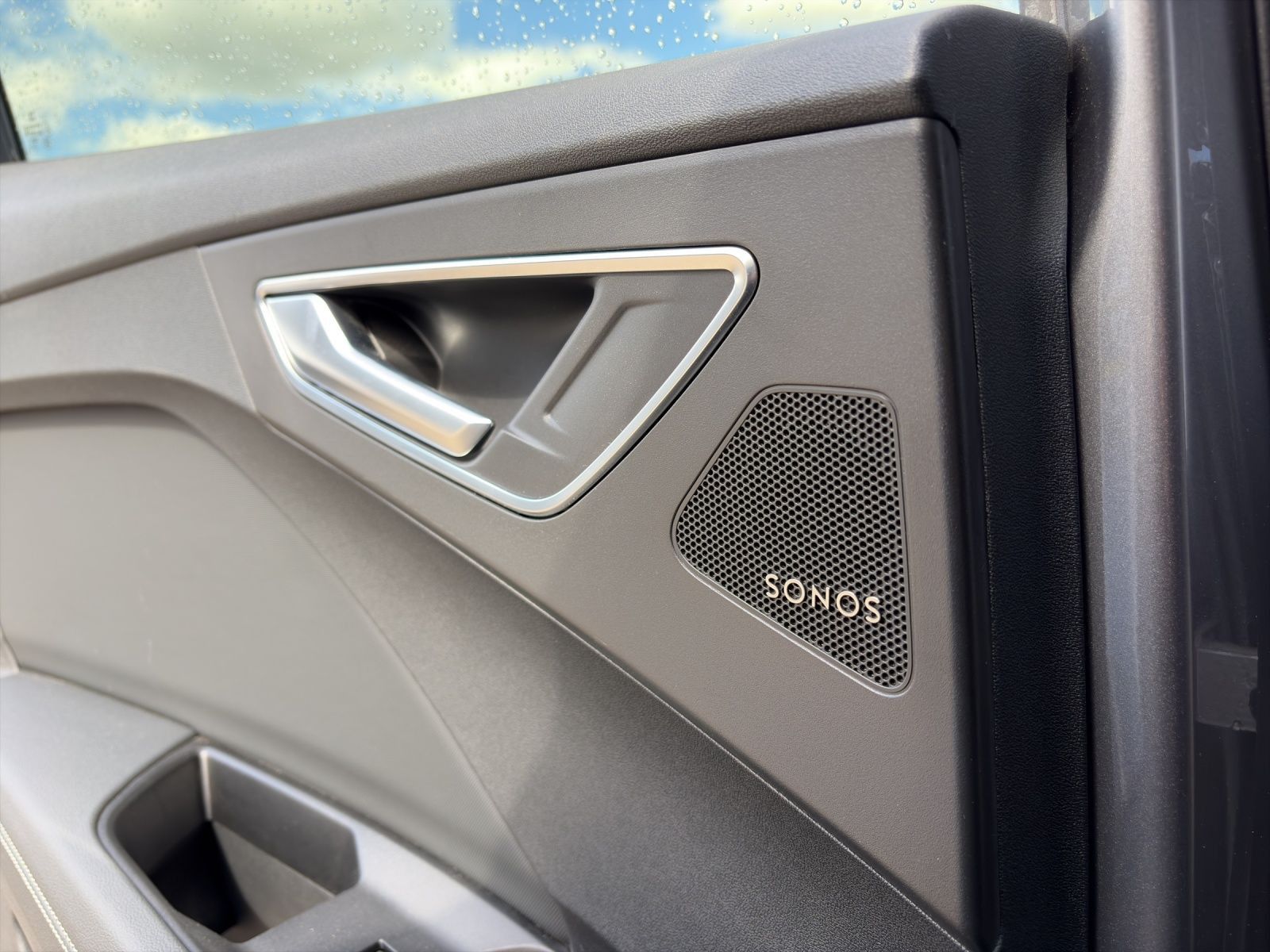 Audi Q4 e-tron - Bild 18