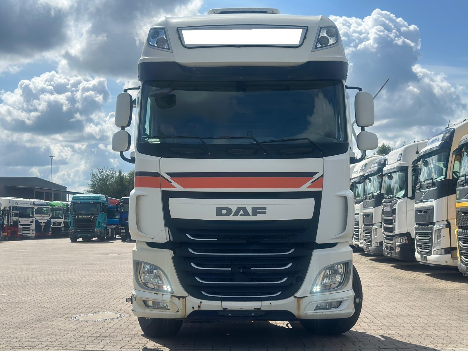 DAF XF440 6x2 SSC Fahrgestell Lenkachse ACC