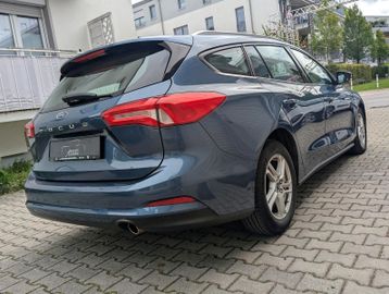 Ford Focus - 4