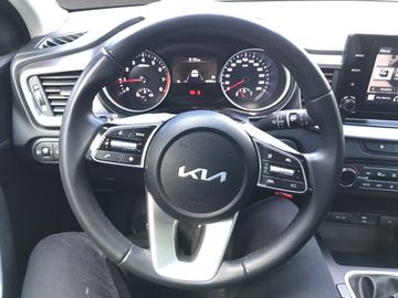 Kia Ceed 1.5 T-GDI *KAMERA*DAB*KLIMAAUTOMATIK*PDC