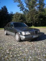 Mercedes-Benz Mercedes Benz W124 E250d H-Zulassung / Ros... - Mercedes-Benz E 250 in Augsburg
