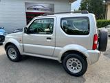 Suzuki Jimny 1.3i 16V benzina 44000 km UNICO PRO - gebrauchte Suzuki Jimny aus dem Jahr 2010