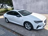 Opel Insignia GS2.0, AHK, Garantie 10/26, HU neu - Opel Insignia Gebrauchtwagen in Essen