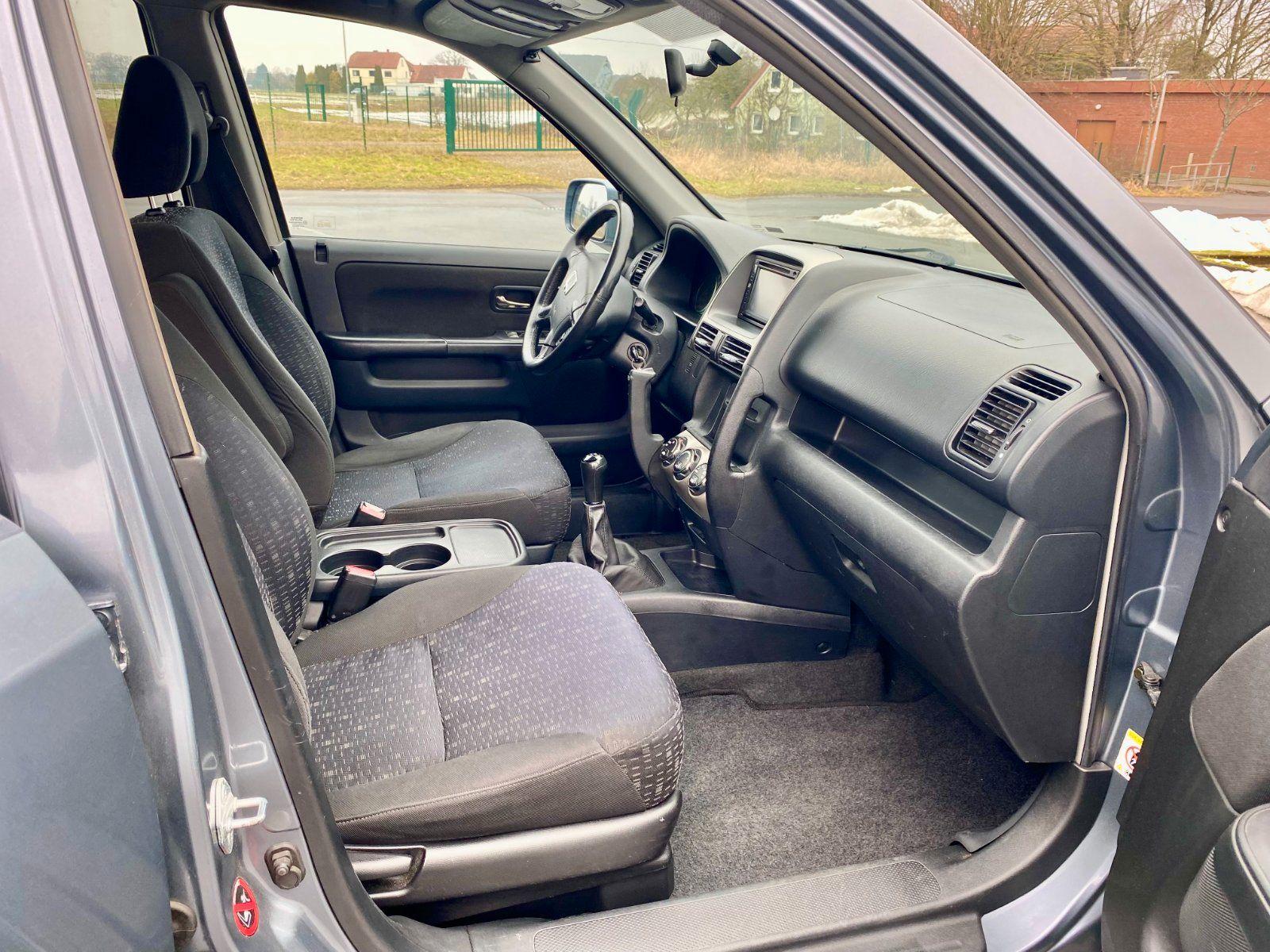 Honda CR-V 2005 — photo 11