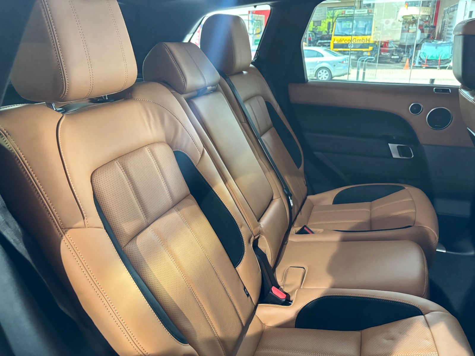 Fahrzeugabbildung Land Rover Range Rover Sport D350 /PANO/MERIDIAN/KEYLESS