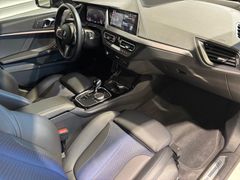 Fahrzeugabbildung BMW 218i Gran Coupé M Sport --DrivingAssist/ACC/18LM