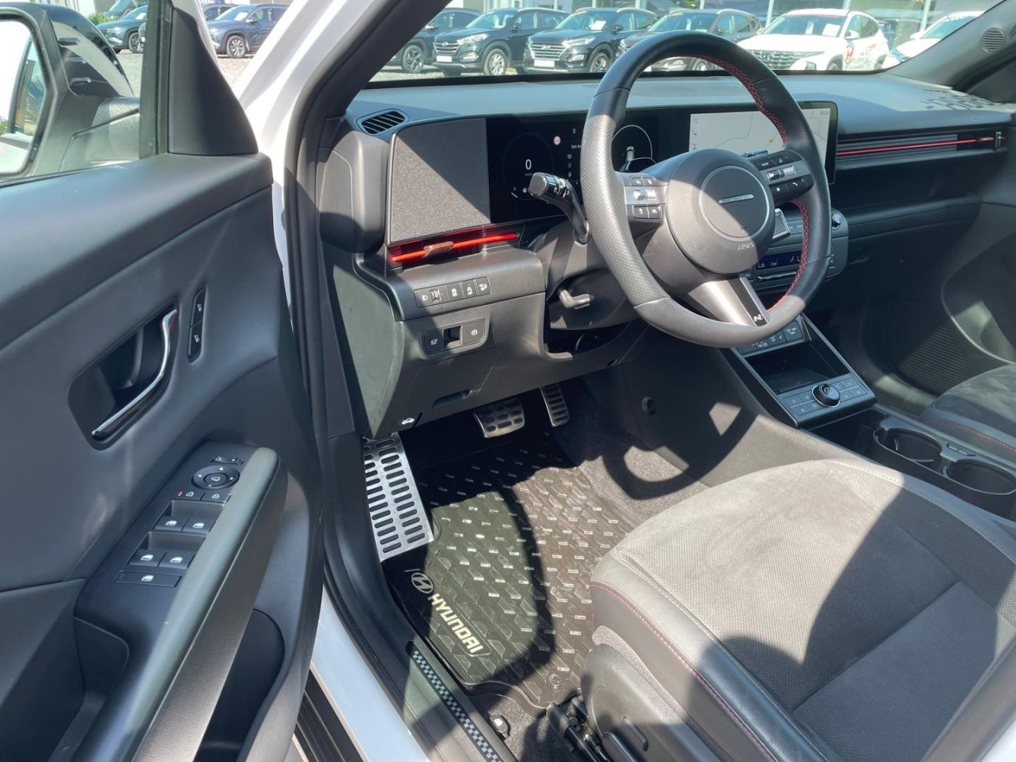 Fahrzeugabbildung Hyundai KONA 1.6T N-Line 4WD Ultimate Schiebedach Anhäng