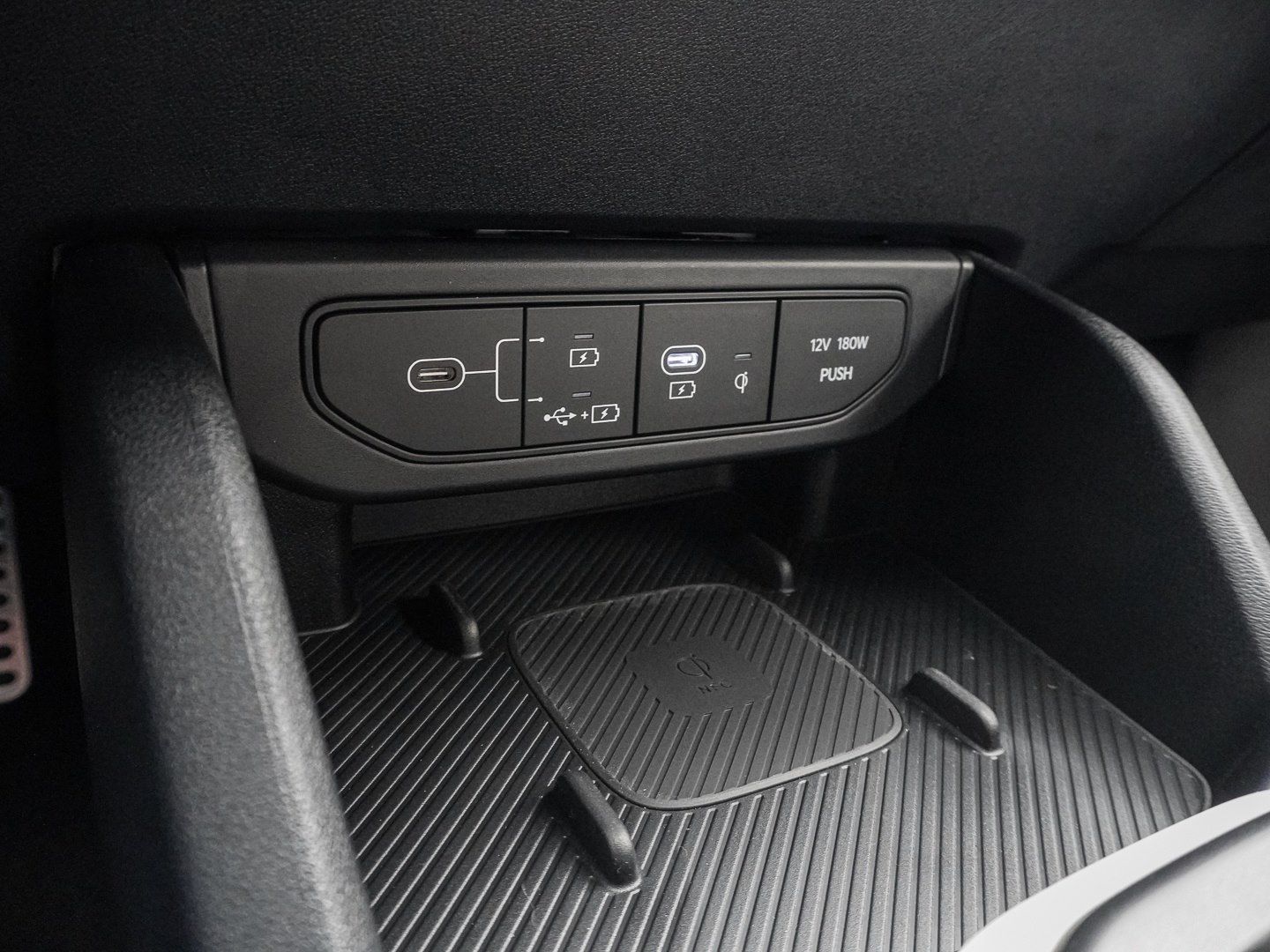 Kia K4 - Bild 11