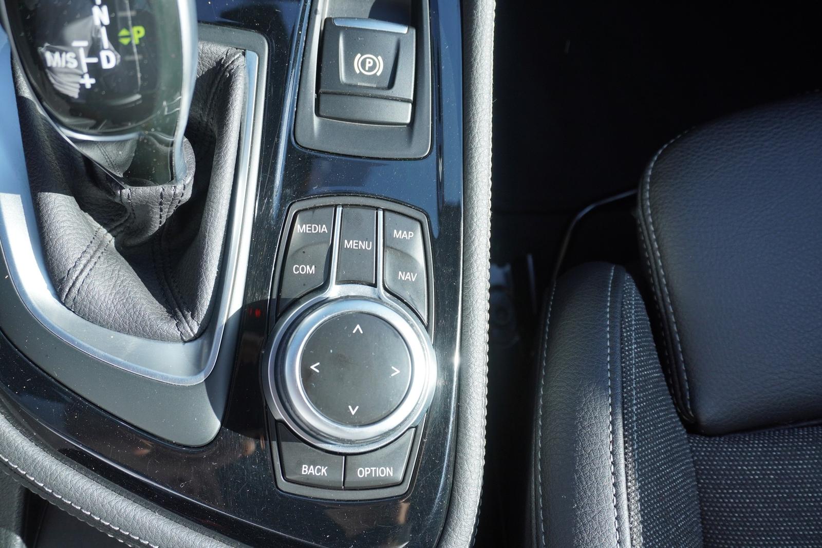 BMW 218i Gran Tourer M Sport Klimaaut. LED Navi Temp