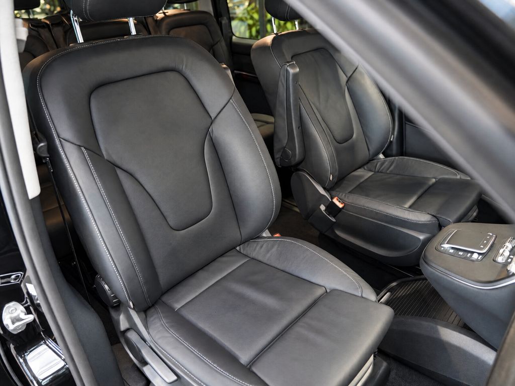 MERCEDES-BENZ V-Class 2025
