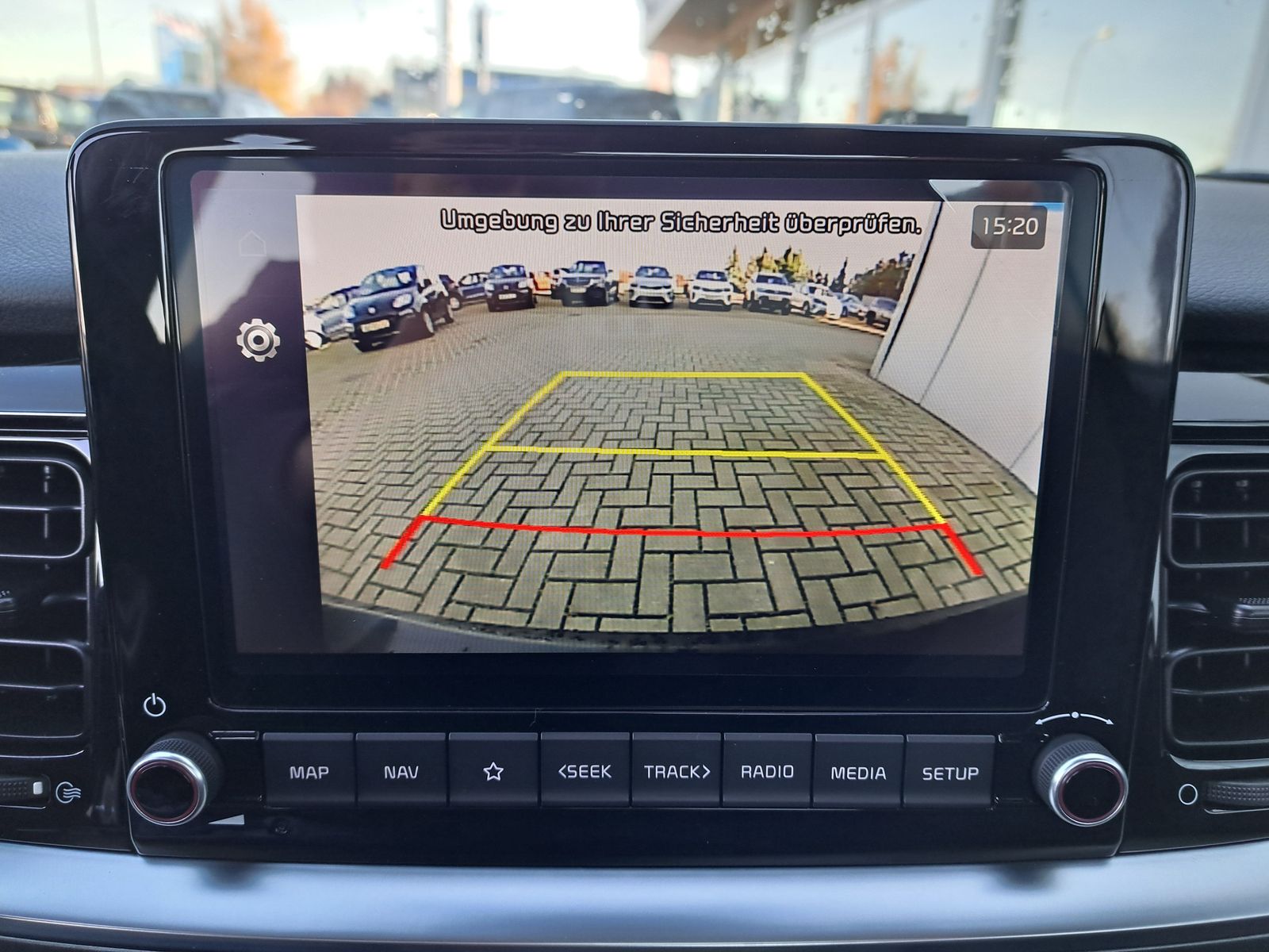 Fahrzeugabbildung Kia Stonic 1.0 T-GDI AUTOMATIK LED NAVI WINTERPAKET