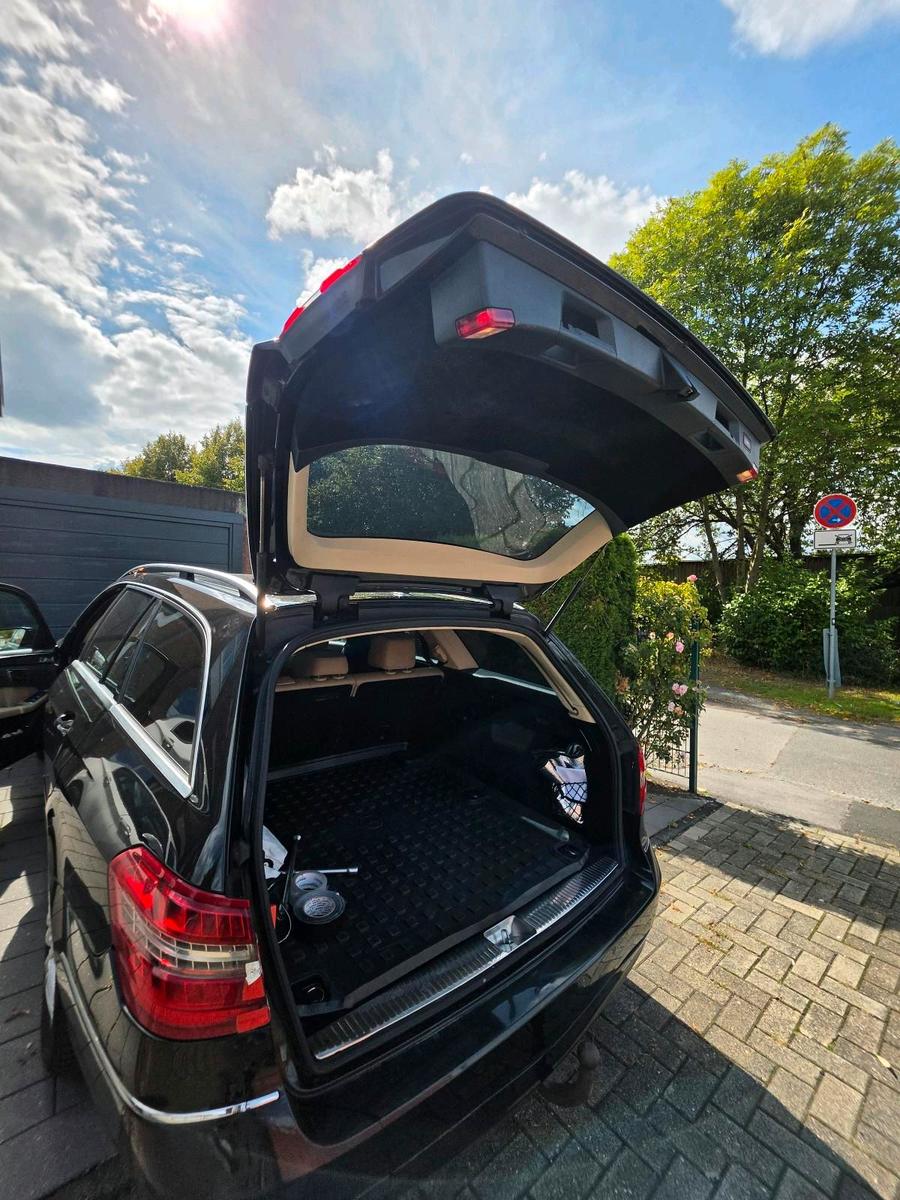 Mercedes-Benz E200 2010 — photo 7