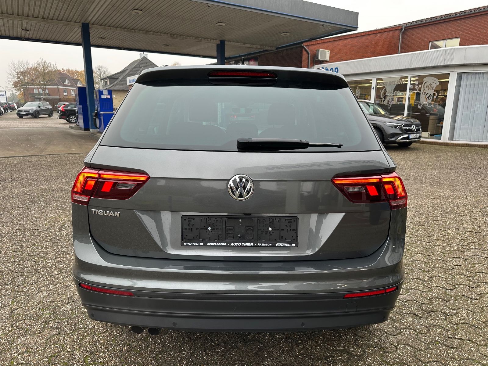 Fahrzeugabbildung Volkswagen Tiguan 1.5 TSI Comfortline DSG AHK/ACC/LED/Navi