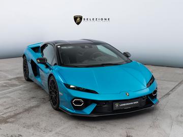 صورة 2 لـ 2025 Lamborghini TEMERARIO