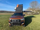 Ford Pickup mit Dachzelt - orange Wohnmobil oder -wagen