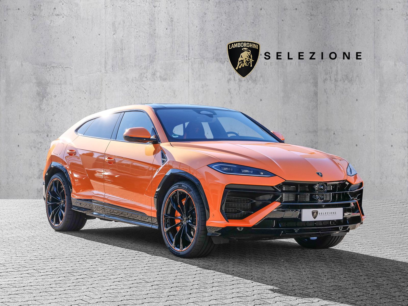 Lamborghini Urus SE Arancio Borealis, Park Assistance Packag