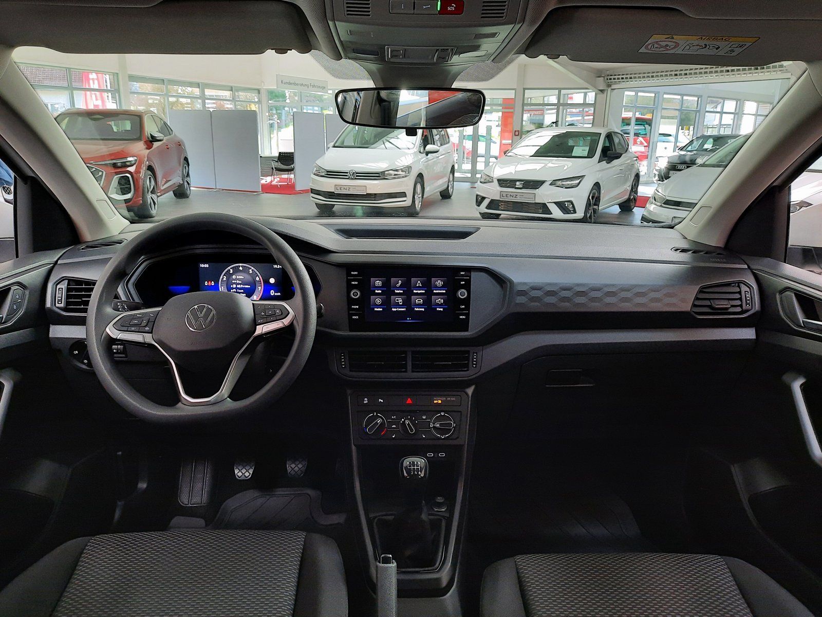 Fahrzeugabbildung Volkswagen T-Cross TSI *Navi*Einparkh.*Sitzhzg.*DAB*VZE*