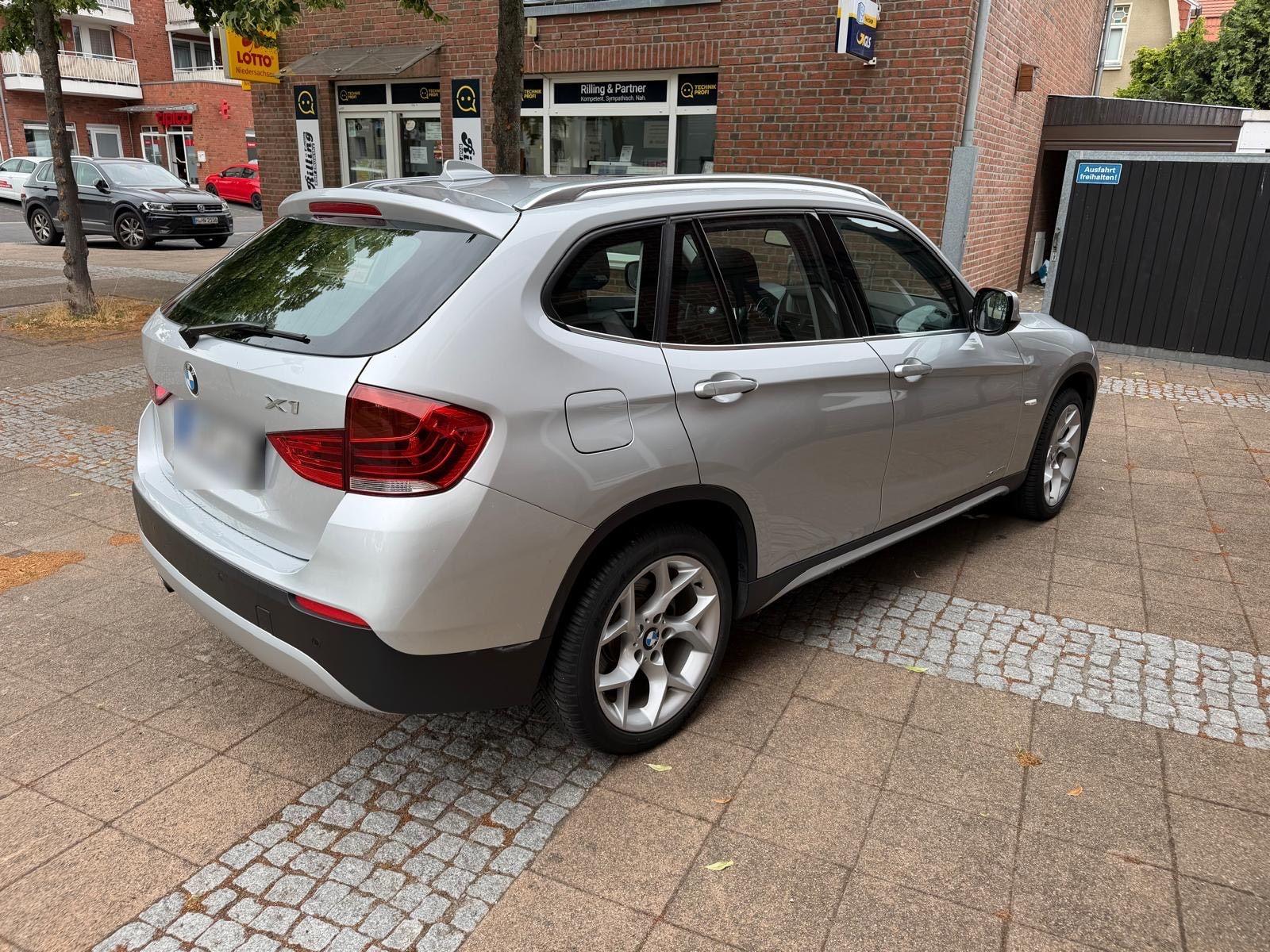 BMW X1