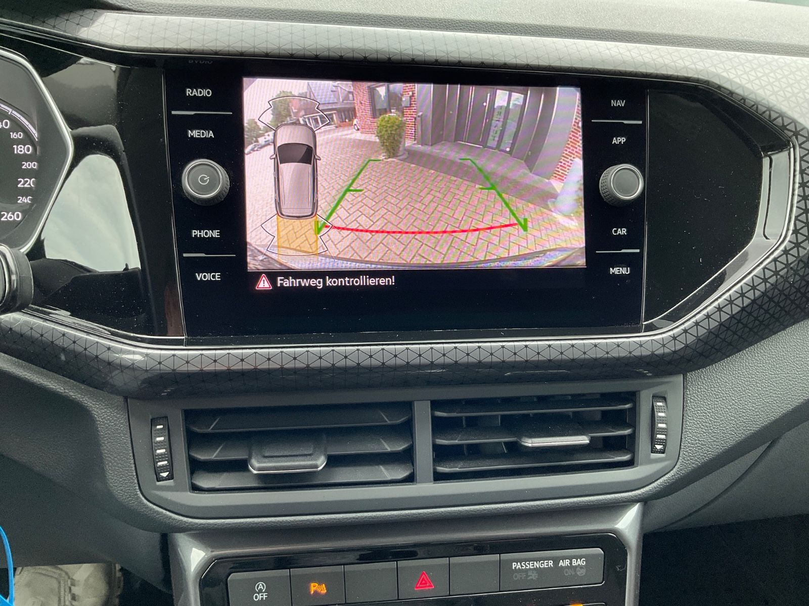 Fahrzeugabbildung Volkswagen T-Cross 1.0 TSI DSG Style,Navi,Kamera,ACC