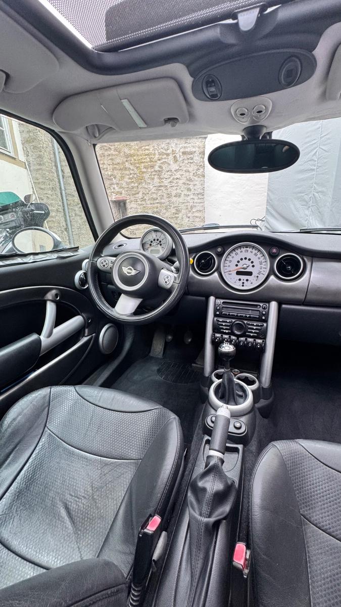 MINI Cooper - TÜV 02/28 - SHZ - Leder - Schiebedach