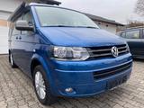 Volkswagen T5 California Beach Aufstelldach - blaue Volkswagen T5 California