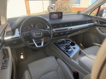 Audi Q7 - 9