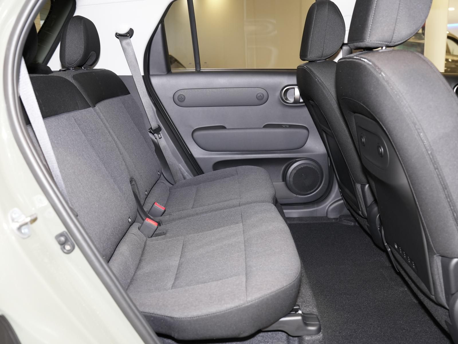 Hyundai INSTER – Bild 7